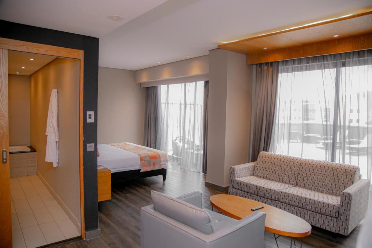 Ubumwe Grande Hotel キガリ エクステリア 写真