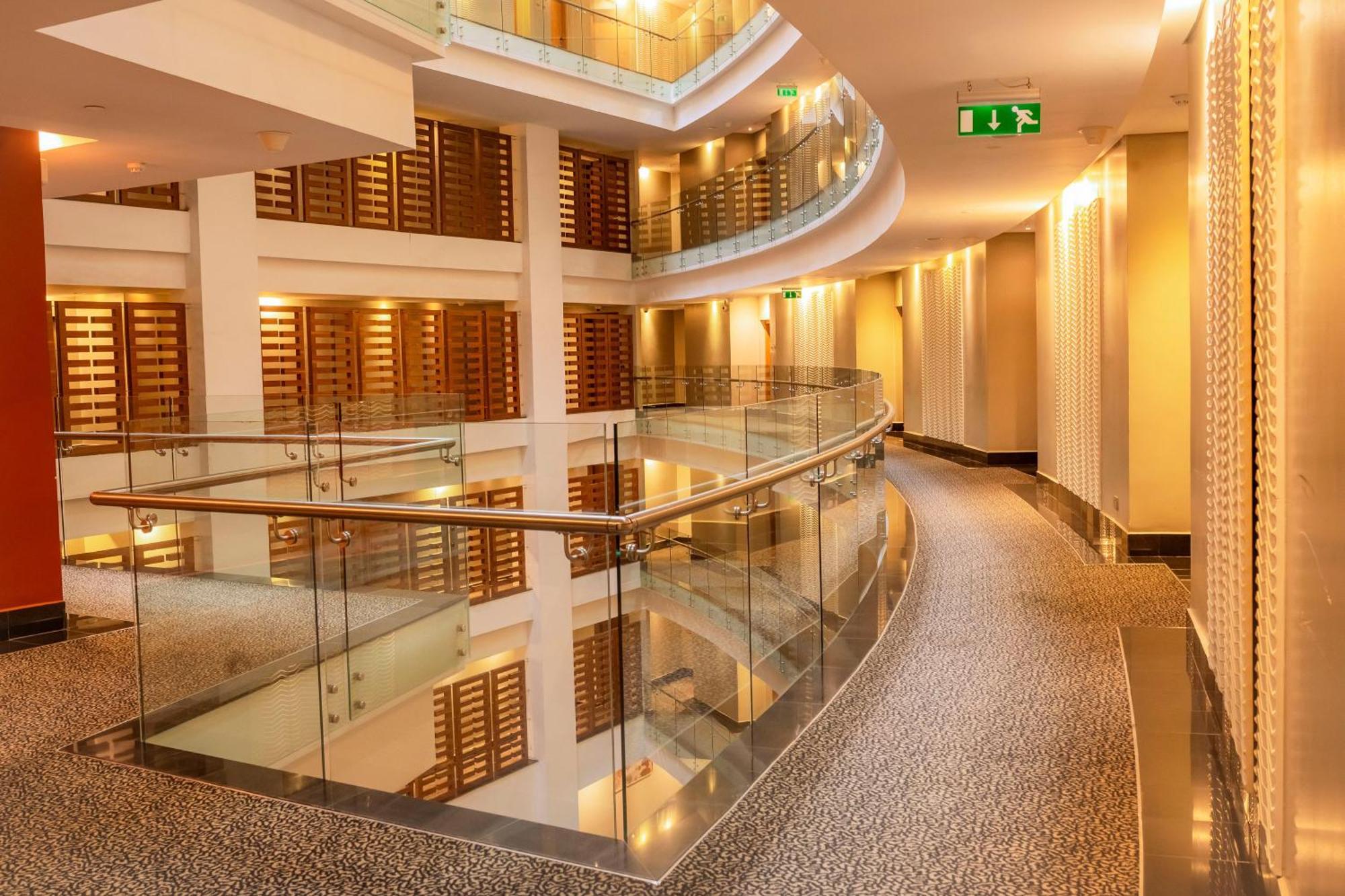 Ubumwe Grande Hotel キガリ エクステリア 写真